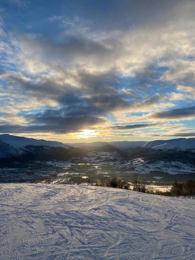 Vangslia, Oppdal. Lekker Leilighet Med Ski Inn/Ski Ut Exterior foto