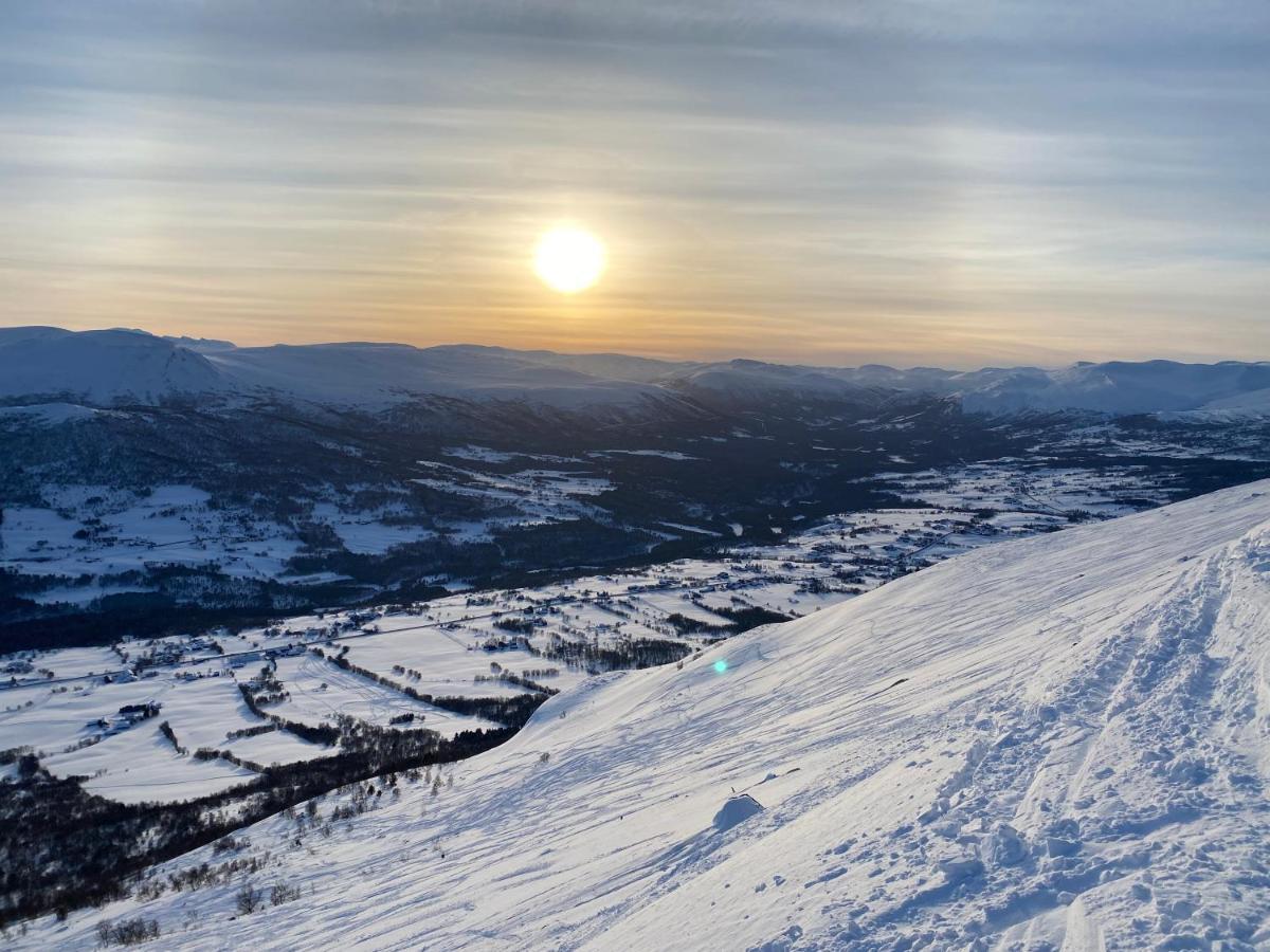 Vangslia, Oppdal. Lekker Leilighet Med Ski Inn/Ski Ut Exterior foto